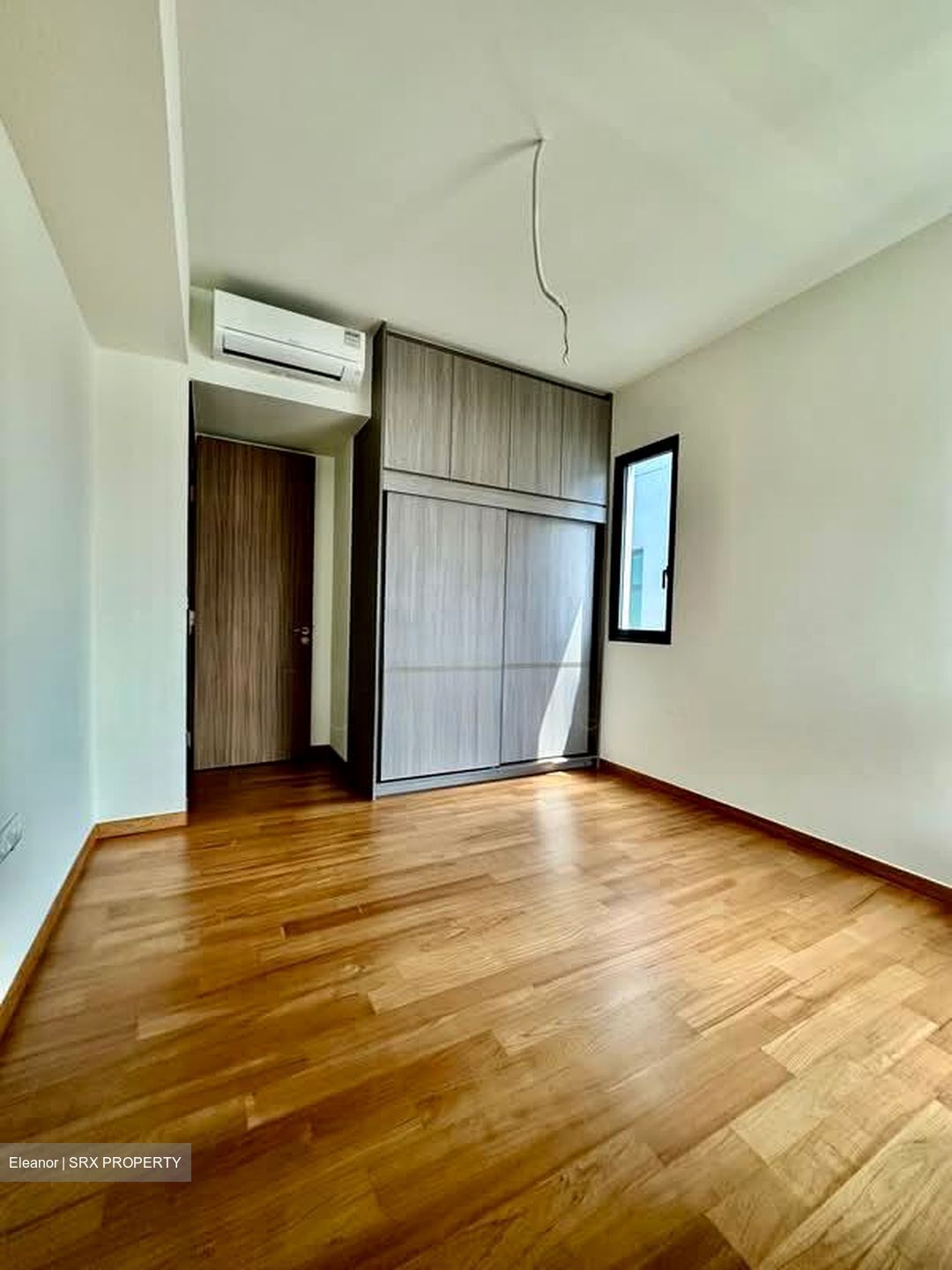 Belgravia Ace (D28), Terrace #570418711